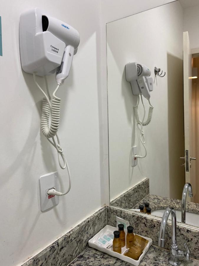 Hotel H2 Congonhas Congonhas (Minas Gerais) Exterior foto A hair dryer in a hotel room