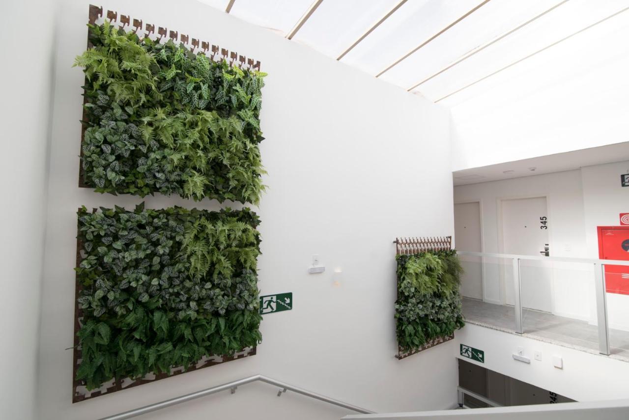 Hotel H2 Congonhas Congonhas (Minas Gerais) Exterior foto Living wall